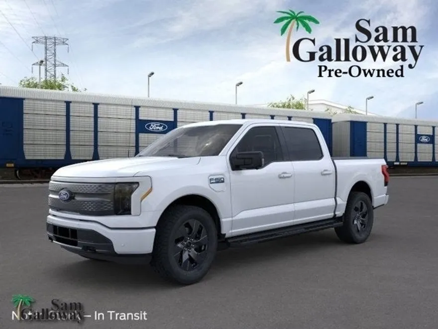 2025 Ford F-150 Lightning photo 1