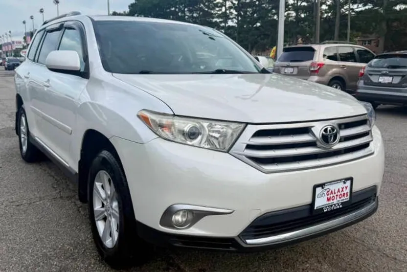2012 Toyota Highlander Base Hybrid photo 1