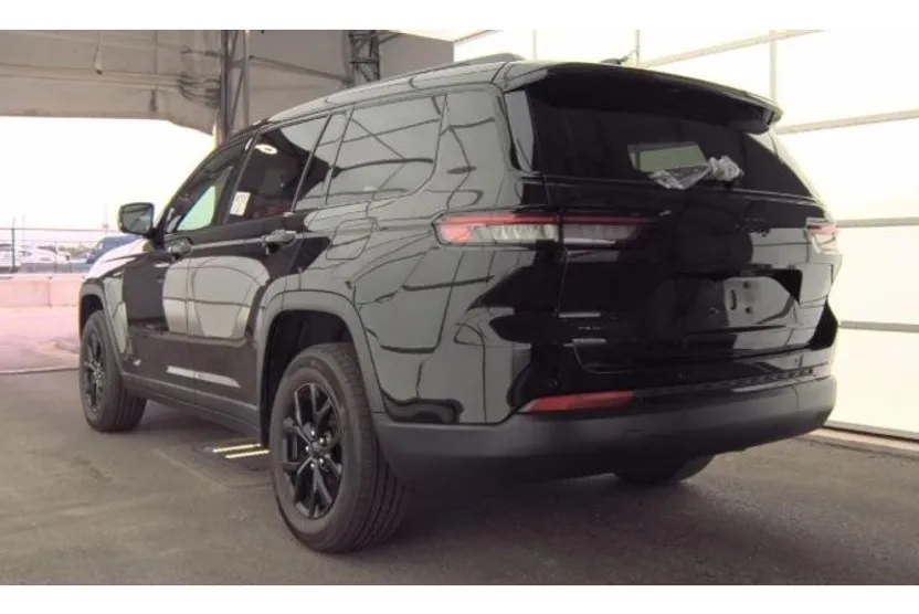 2024 Jeep Grand Cherokee Altitude X photo 1
