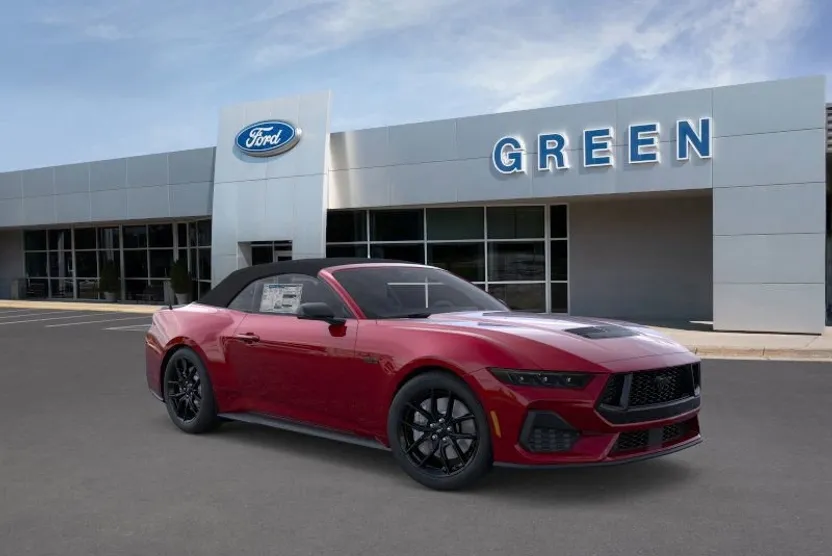 2025 Ford Mustang GT Premium photo 1