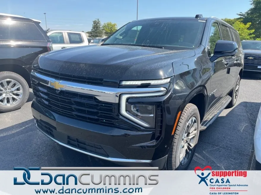 2025 Chevrolet Suburban LS photo 1