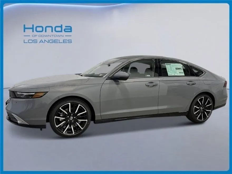 2025 Honda Accord Hybrid Touring photo 1