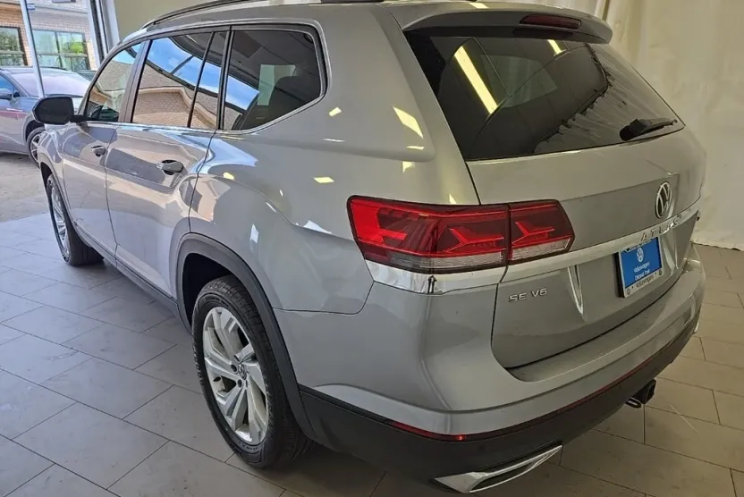 2022 Volkswagen Atlas V6 SE Technology photo 1