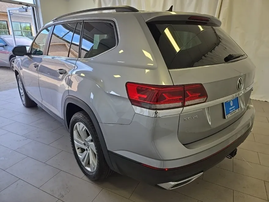 2022 Volkswagen Atlas V6 SE Technology photo 1