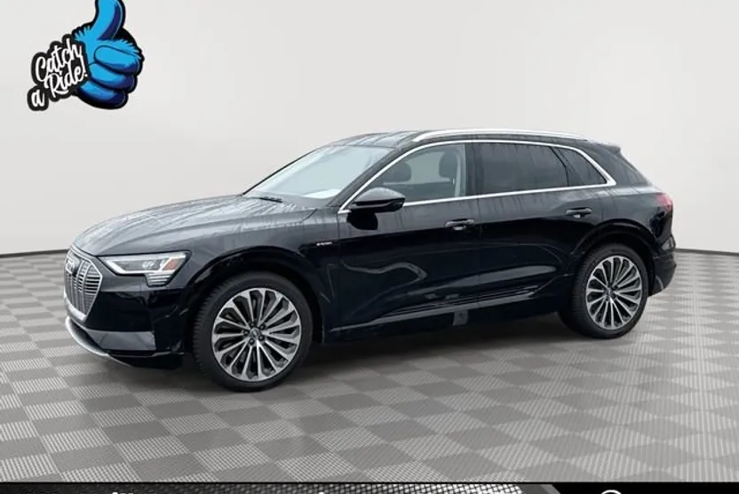 2019 Audi e-tron Prestige photo 1