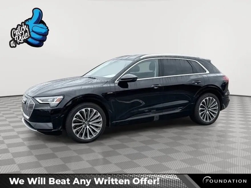 2019 Audi e-tron Prestige photo 1