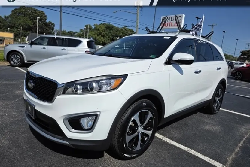 2017 Kia Sorento EX photo 1
