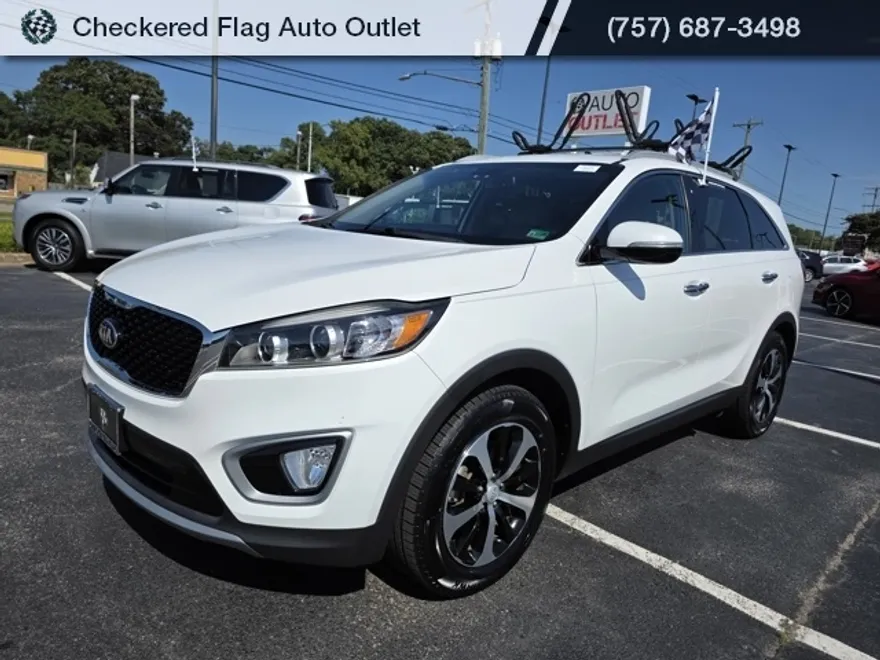 2017 Kia Sorento EX photo 1