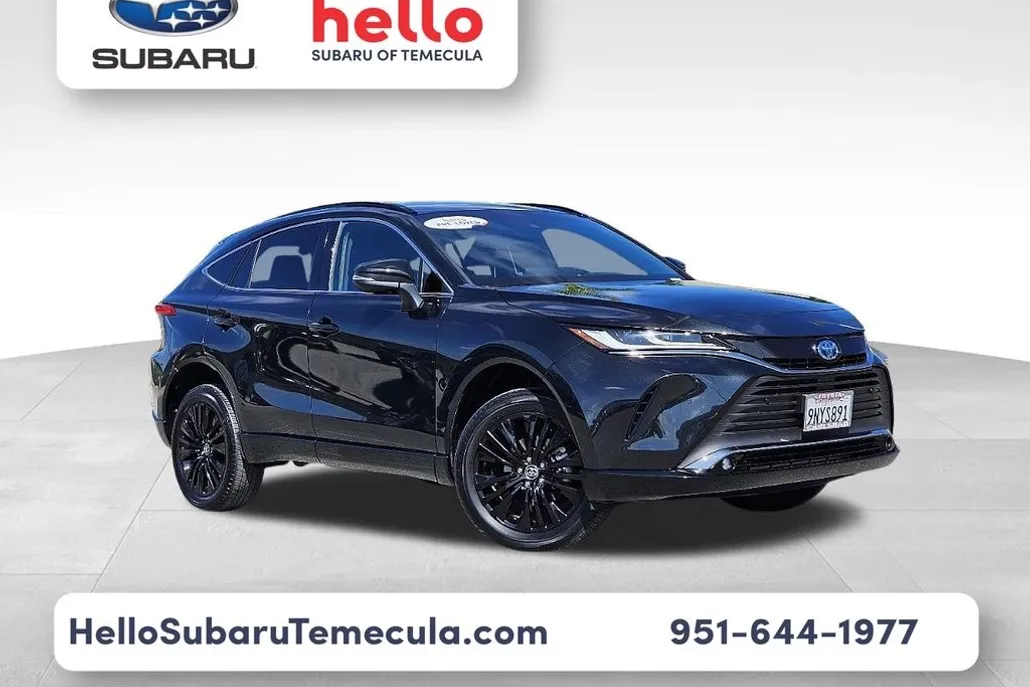 2024 Toyota Venza photo 1