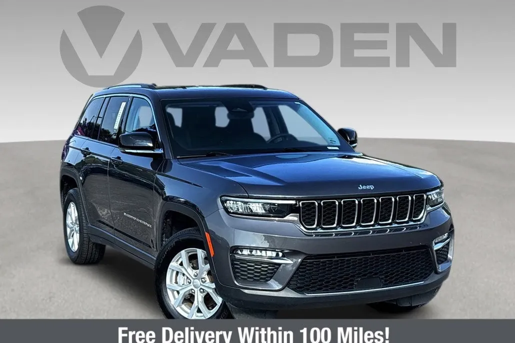 2023 Jeep Grand Cherokee Limited photo 1