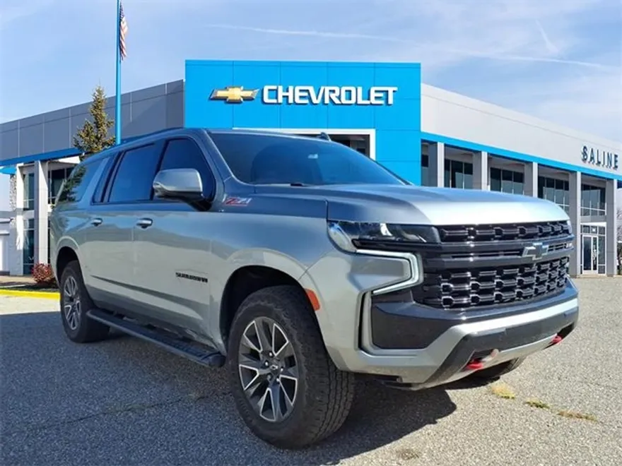 2024 Chevrolet Suburban Z71 photo 1