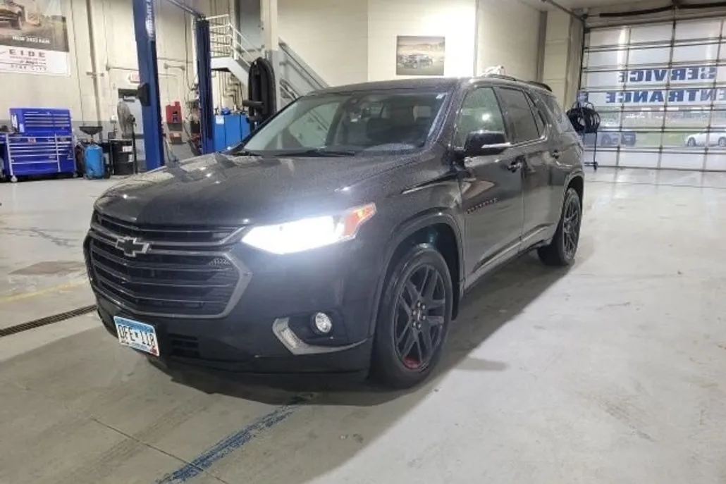 2019 Chevrolet Traverse Premier photo 1