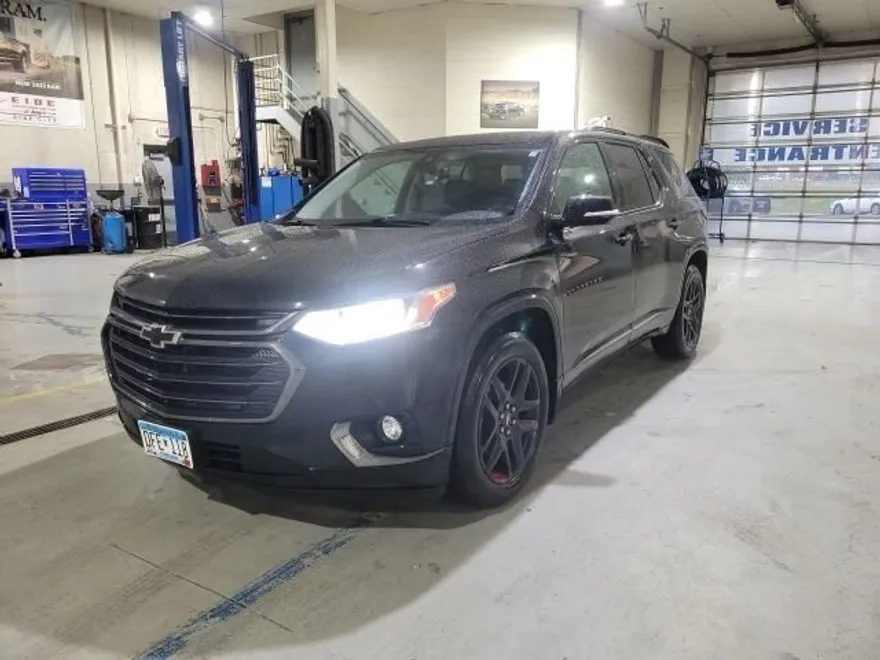 2019 Chevrolet Traverse Premier photo 1