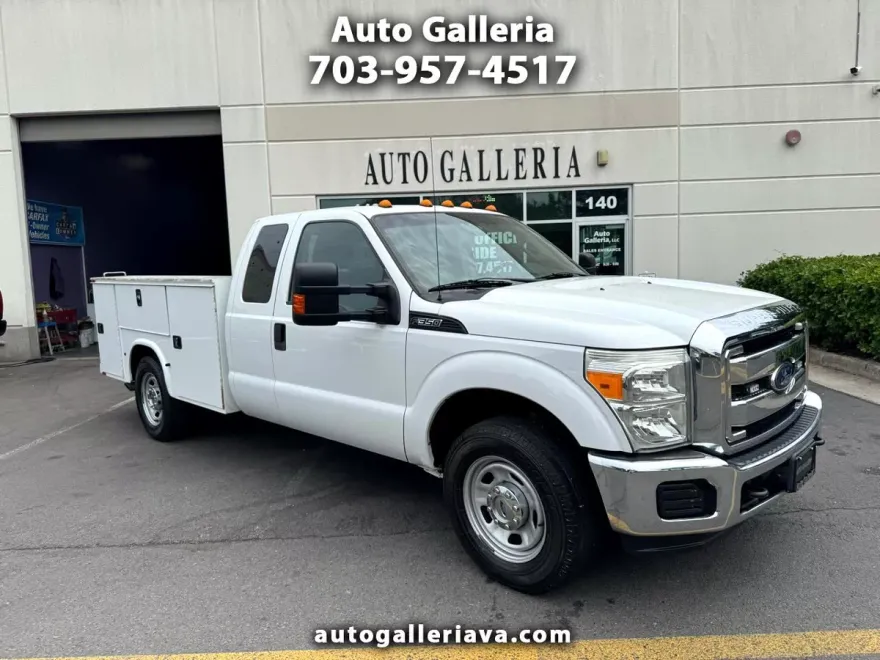 2015 Ford F-350 XLT photo 1