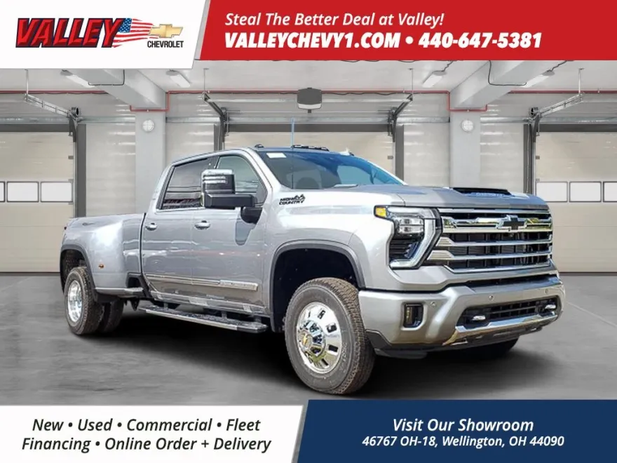 2026 Chevrolet Silverado 3500HD High Country photo 1