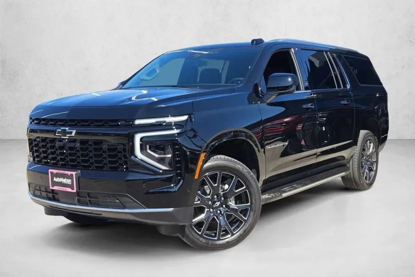2026 Chevrolet Suburban LS photo 1