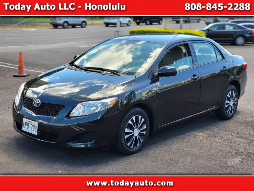 2010 Toyota Corolla photo 1