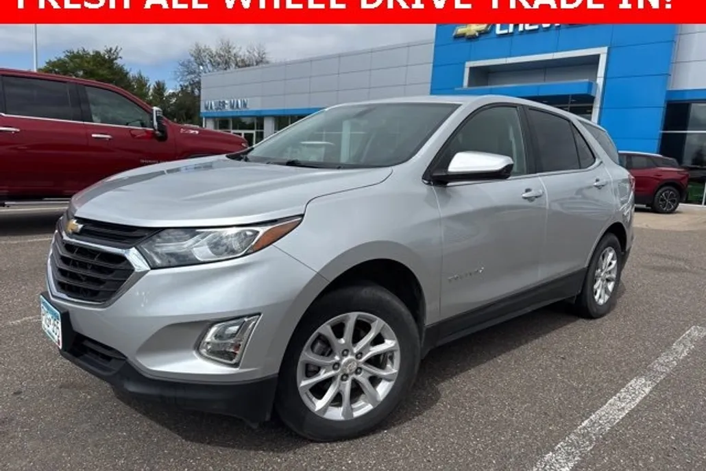 2018 Chevrolet Equinox LT photo 1