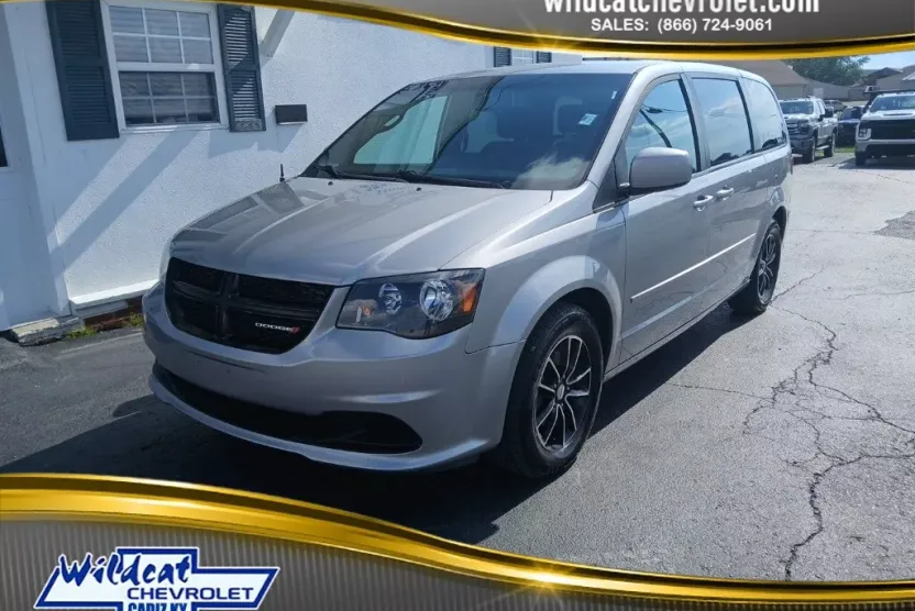 2016 Dodge Grand Caravan SE photo 1