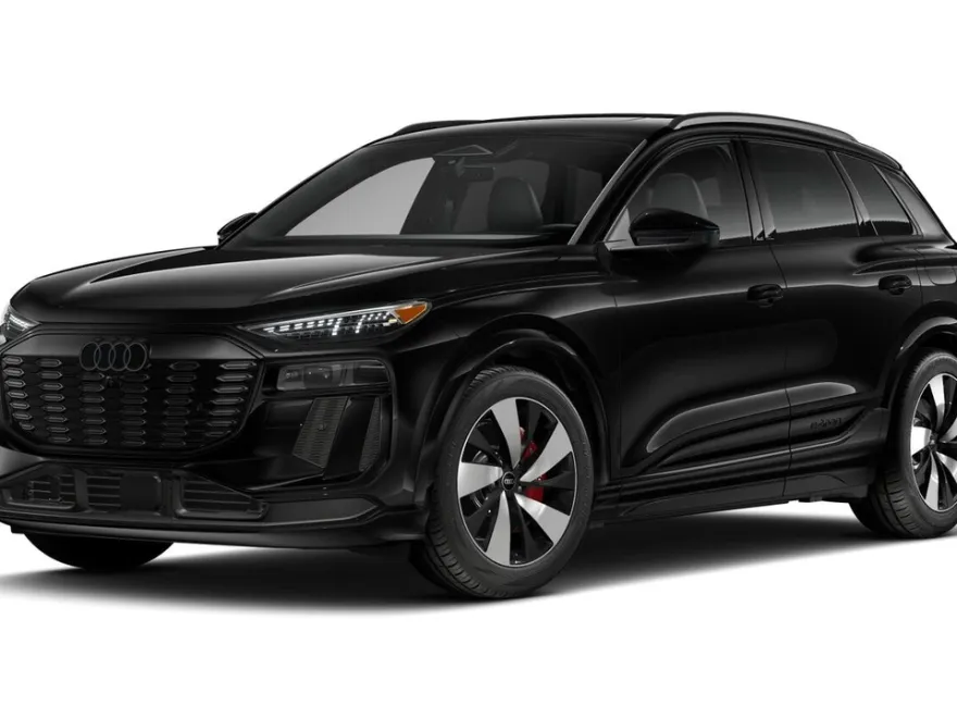 2025 Audi SQ6 photo 1