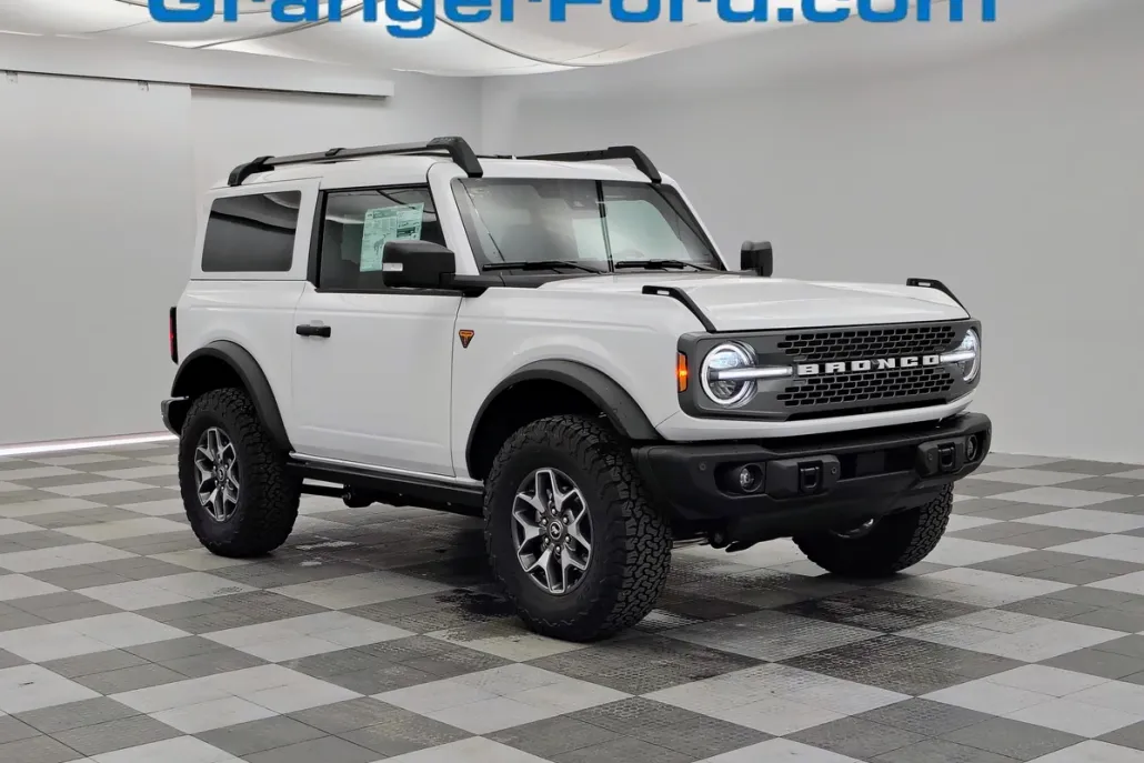 2025 Ford Bronco Badlands photo 1
