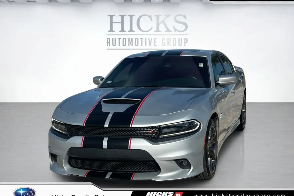 2019 Dodge Charger R/T photo 1