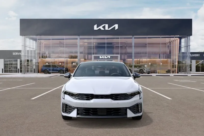 2026 Kia K5 GT-Line photo 1