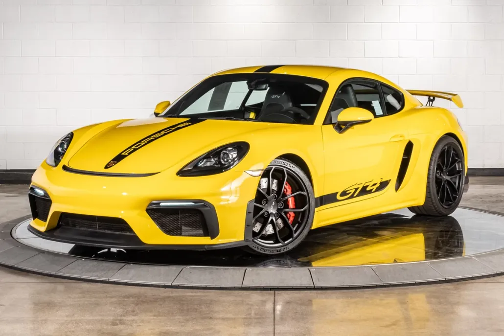 2020 Porsche Cayman GT4 photo 1