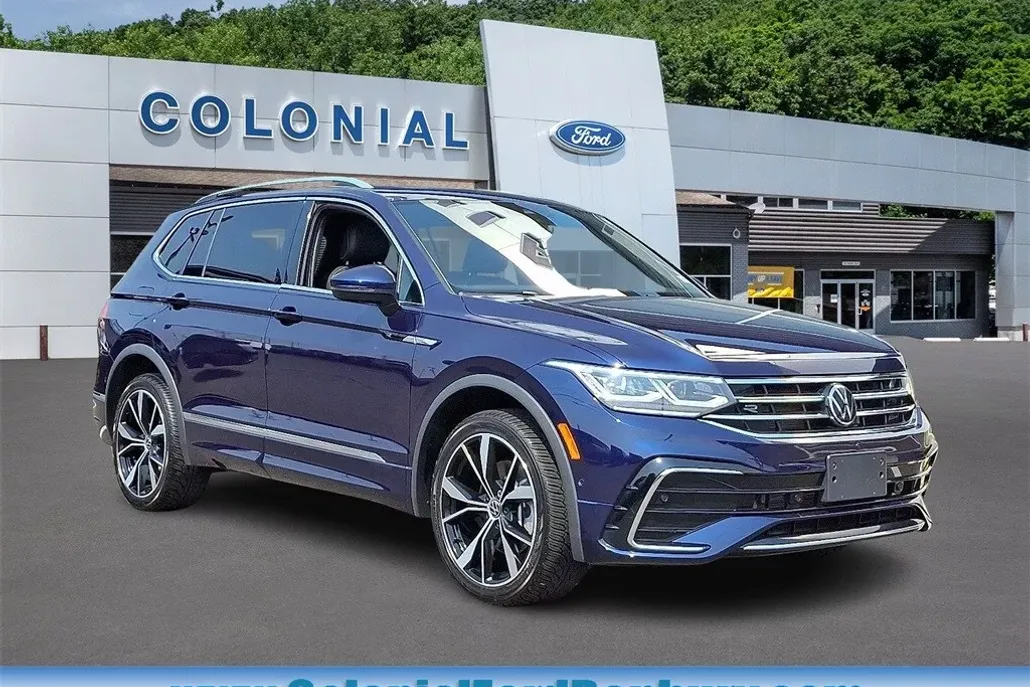 2022 Volkswagen Tiguan SEL Premium R-Line photo 1