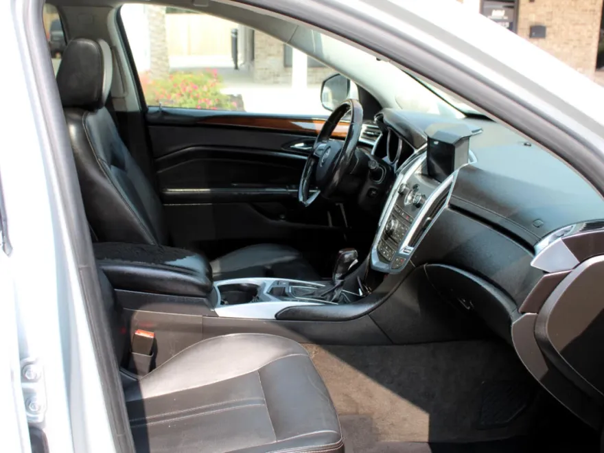 2012 Cadillac SRX Luxury photo 14