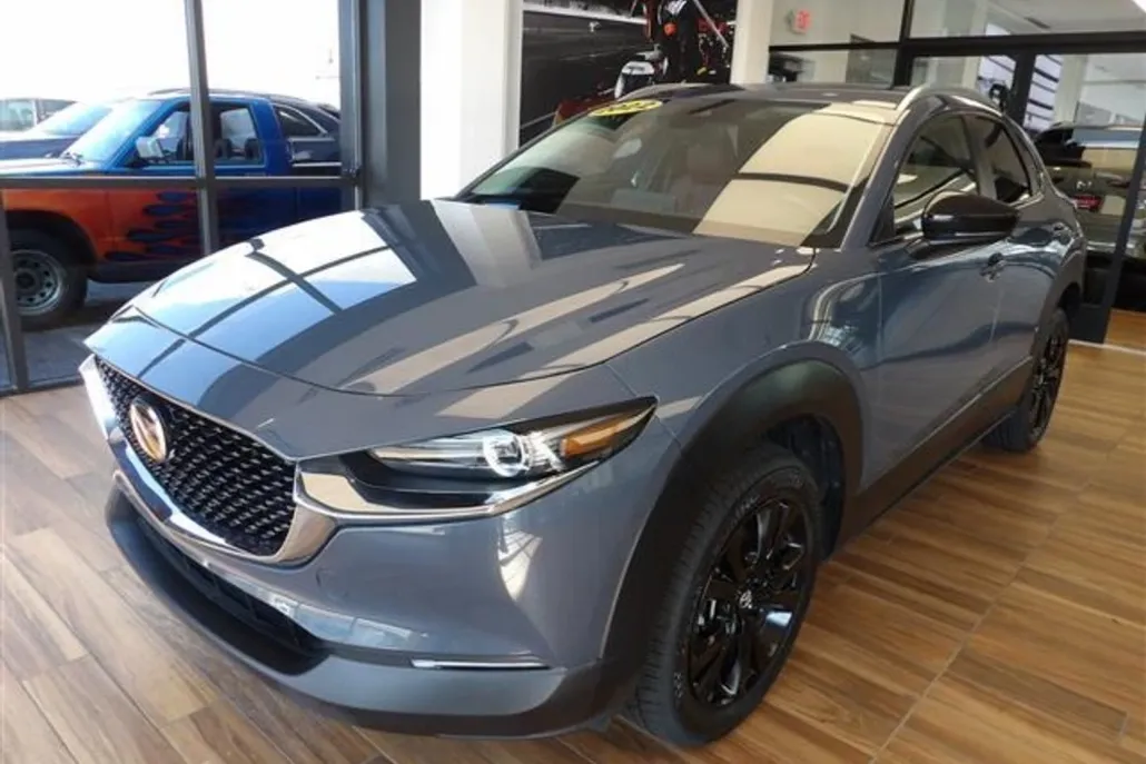 2022 Mazda CX-30 Carbon photo 1