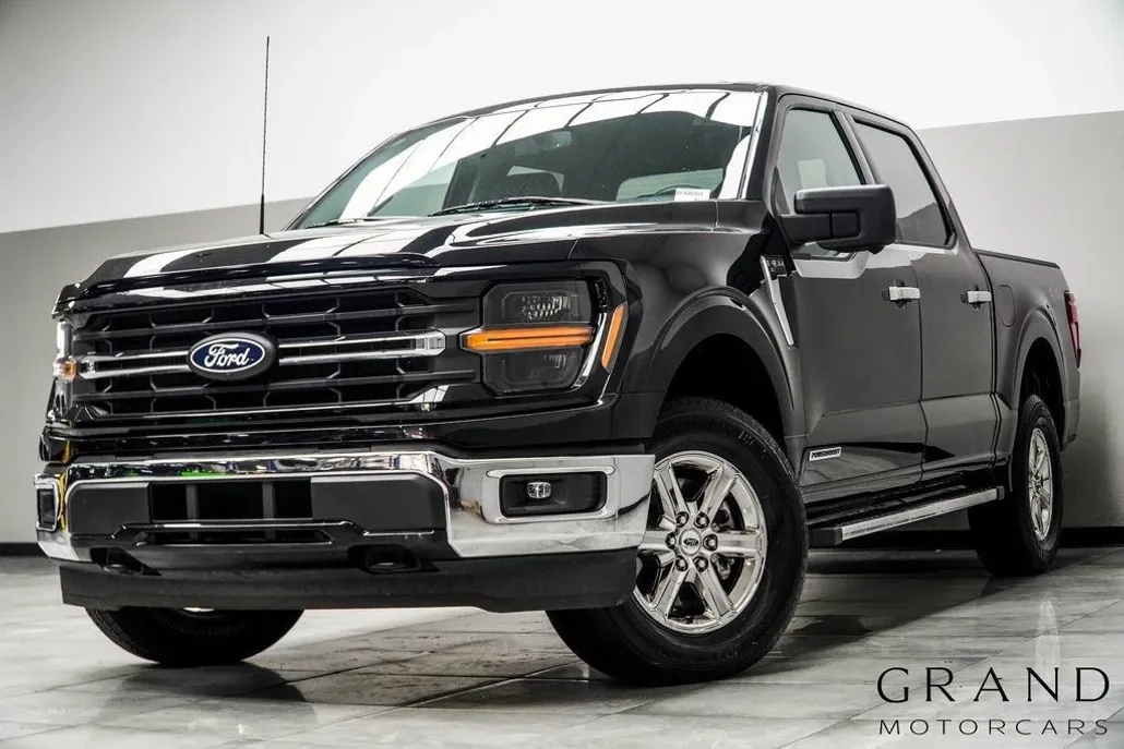 2024 Ford F-150 XLT photo 1