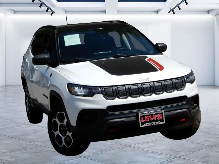 2022 Jeep Compass Trailhawk photo 1