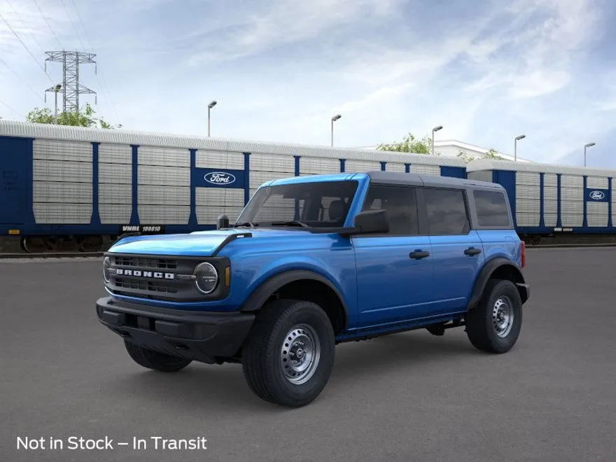 2025 Ford Bronco Base photo 1