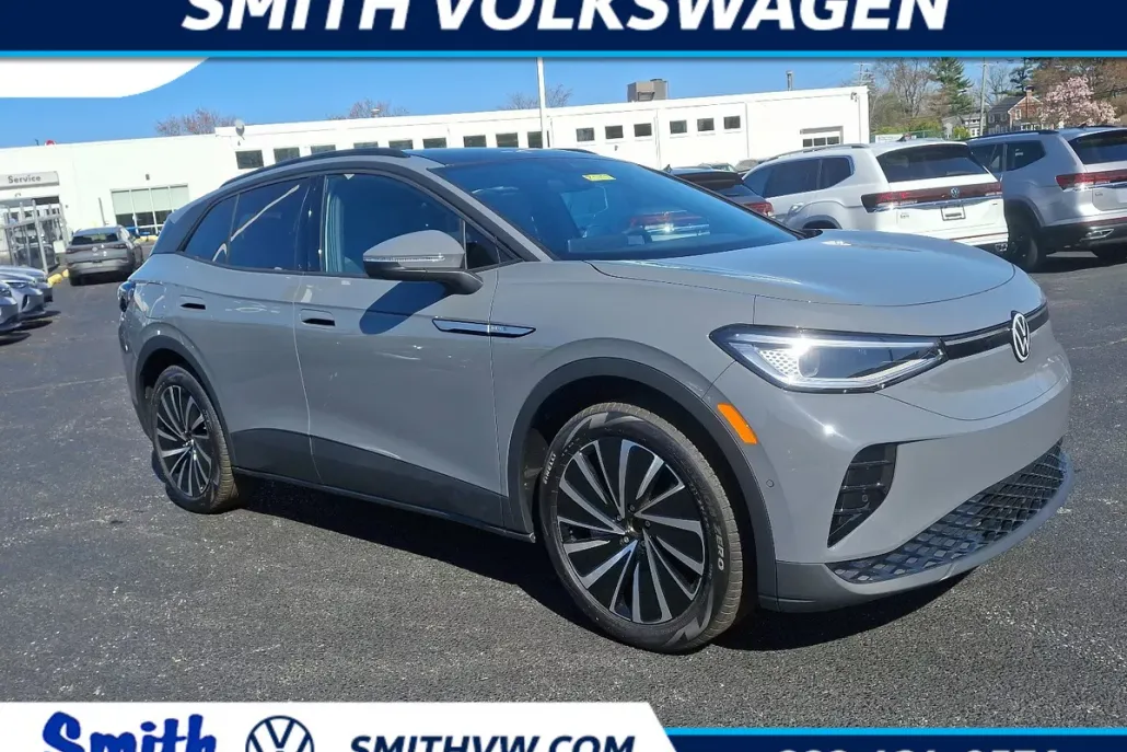 2025 Volkswagen ID.4 S photo 1