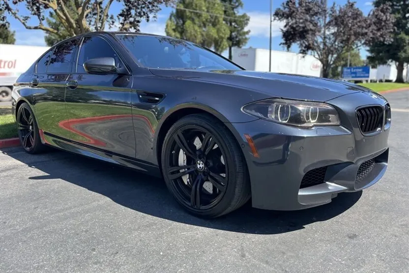 2015 Bmw M5 5 Sedan photo 1
