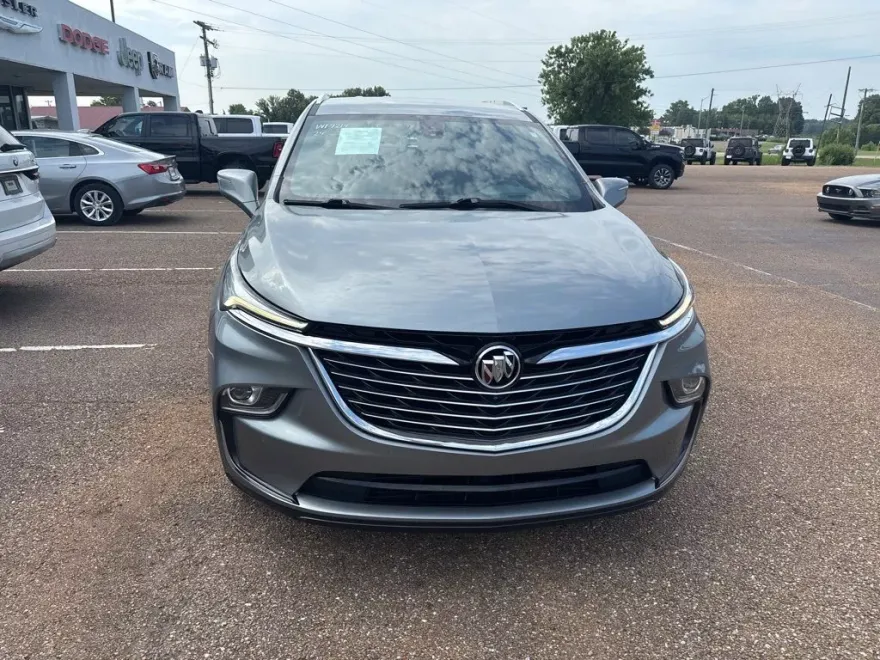 2024 Buick Enclave Premium photo 1