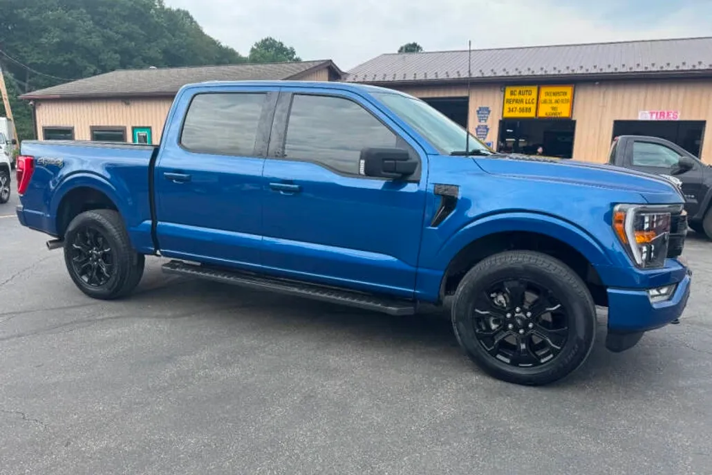 2022 Ford F-150 XLT photo 1