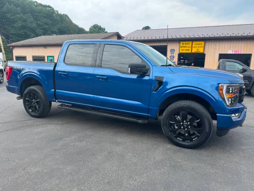 2022 Ford F-150 XLT photo 1