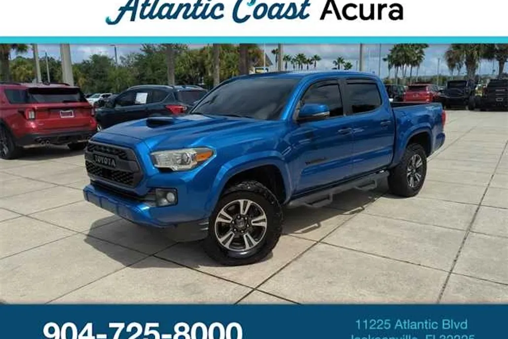 2016 Toyota Tacoma SR5 TRD Sport photo 1