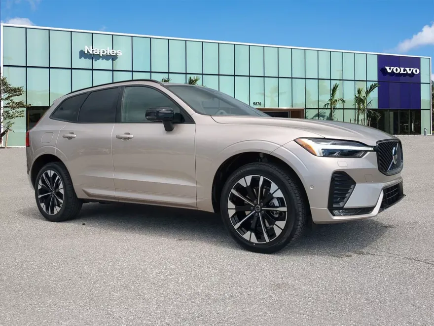 2026 Volvo XC60 B5 Plus photo 1