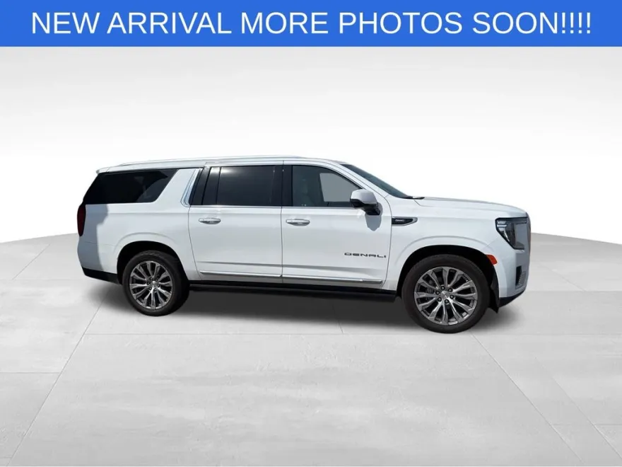 2021 Gmc Yukon XL Denali photo 1