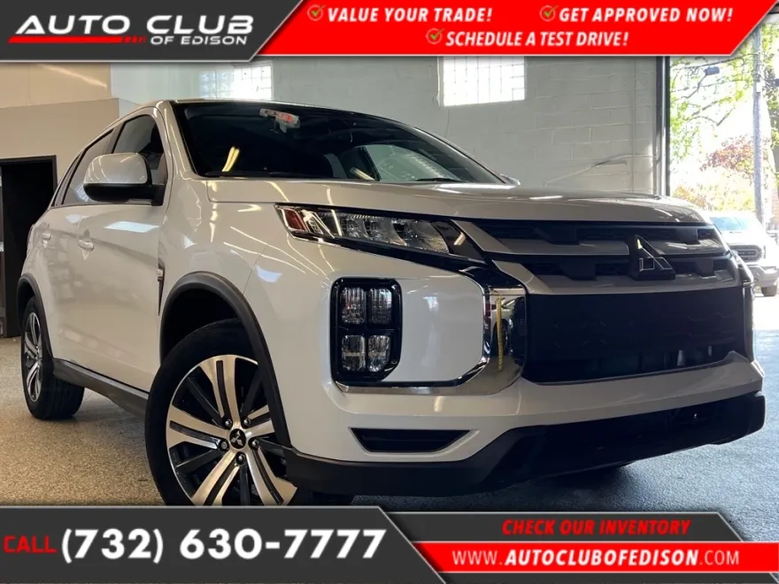 2022 Mitsubishi Outlander Sport ES photo 1