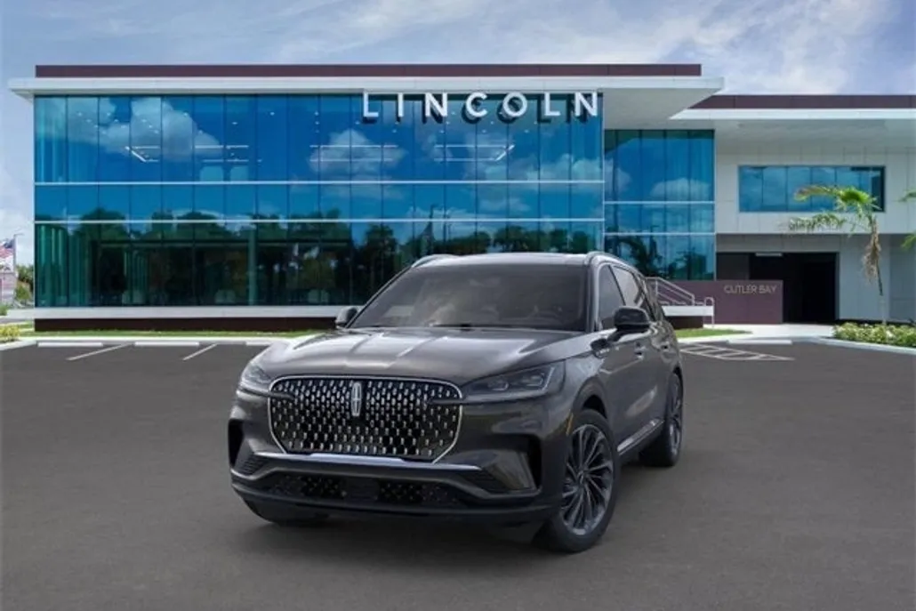 2025 Lincoln Aviator Reserve photo 1