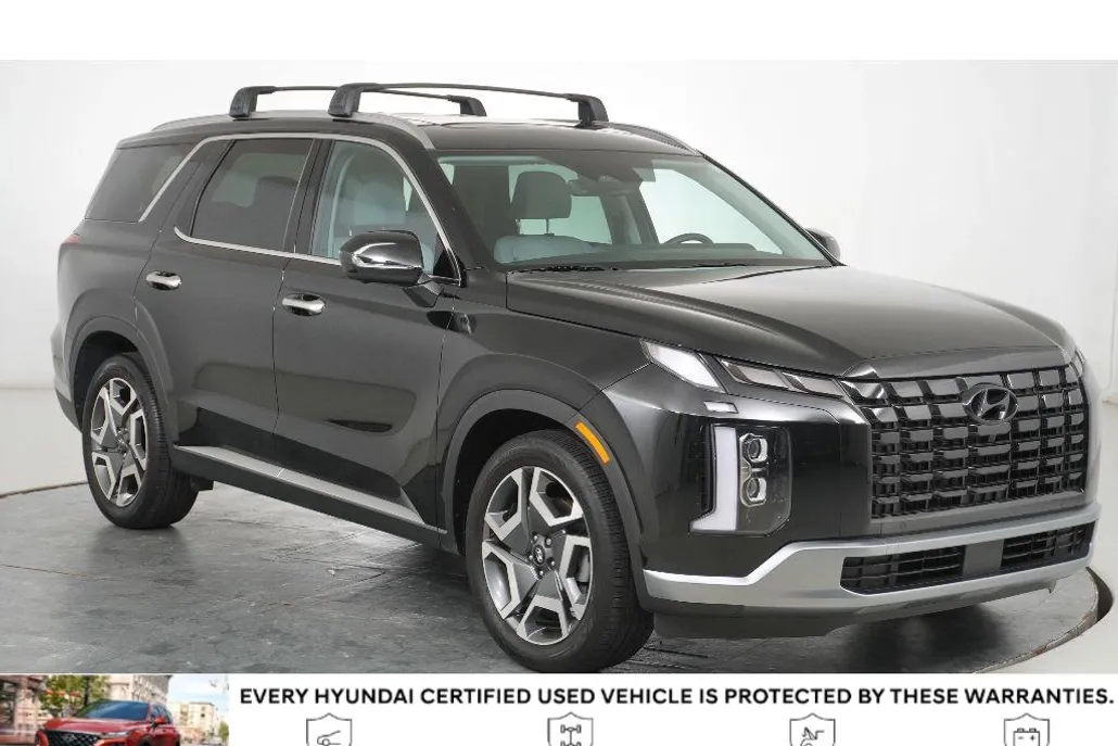 2025 Hyundai Palisade SEL photo 1