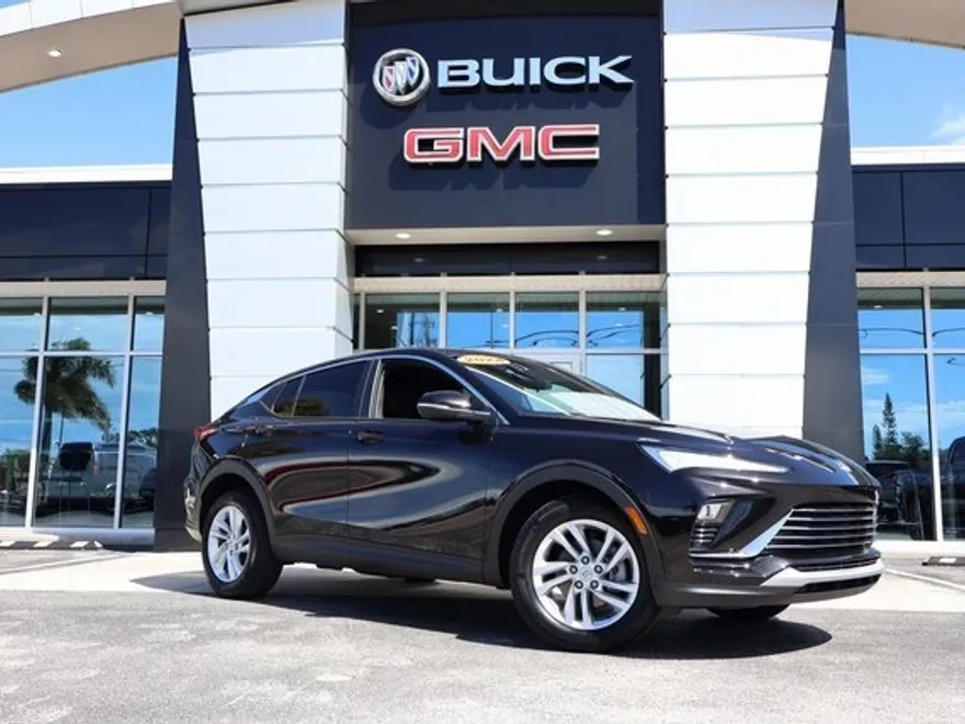 2024 Buick Envista Preferred photo 1