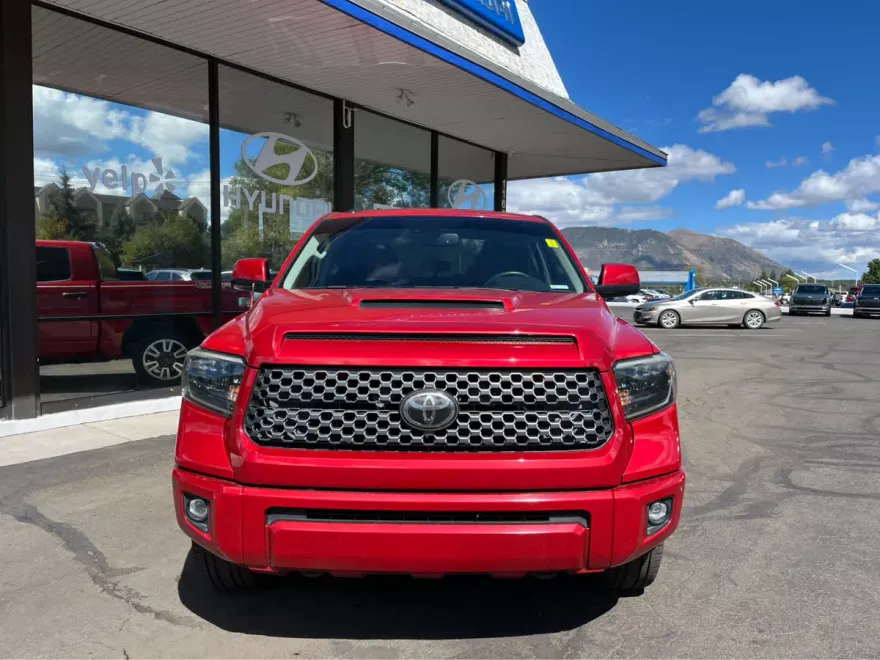 2019 Toyota Tundra SR5 Grade photo 1