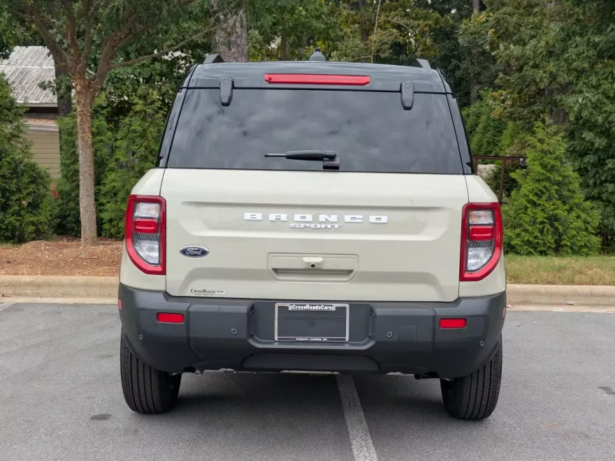 2025 Ford Bronco Sport Outer Banks photo 1