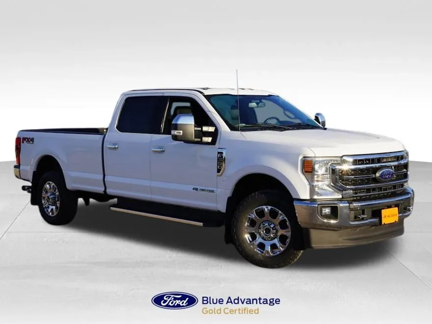 2022 Ford F-350 Lariat photo 1