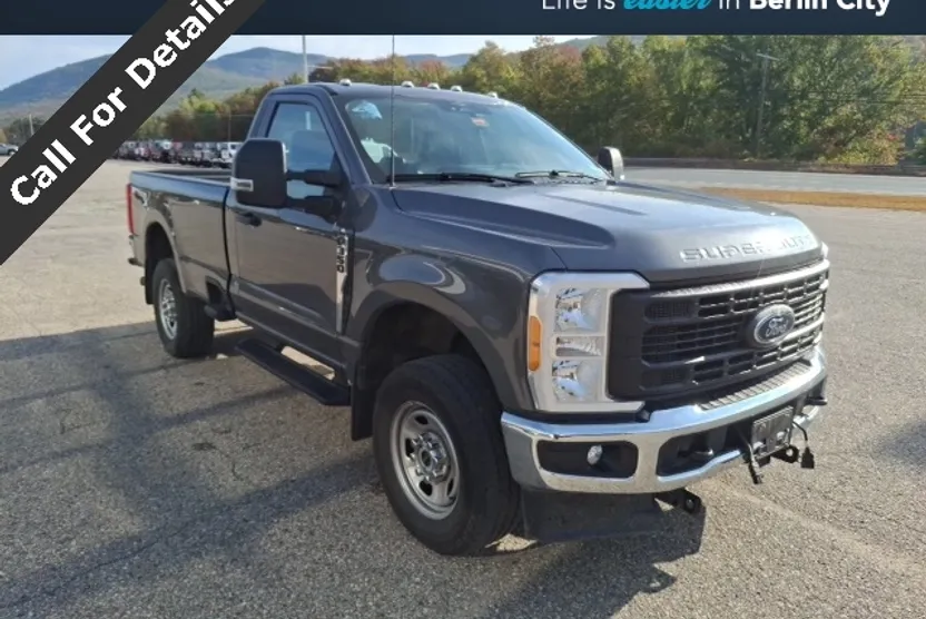 2023 Ford F-350 photo 1